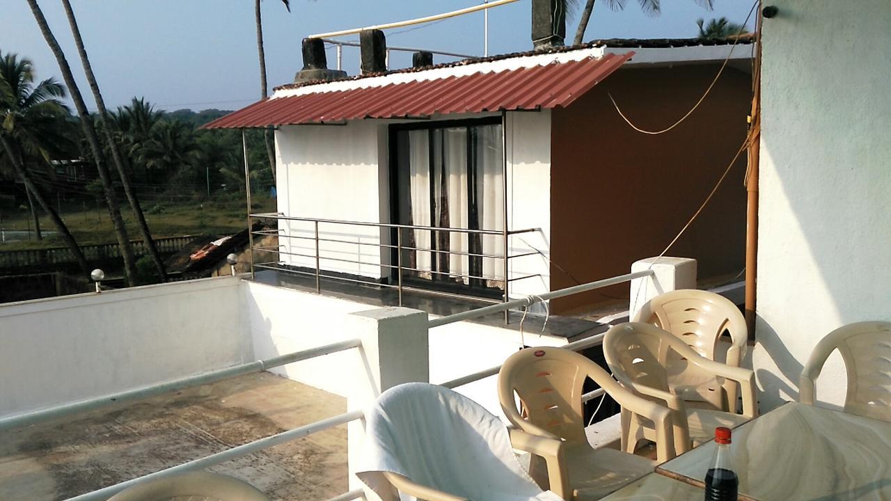 Saritas Guest House - Bogmalo Beach Экстерьер фото